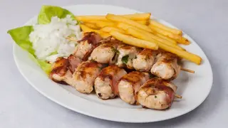 Rolovani pileći ražnjić lanč paket