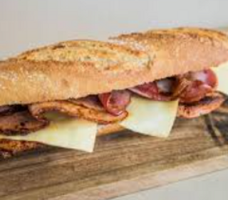 Bocadillo De Escalope De Pollo