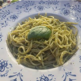 Espaguetis Al Pesto