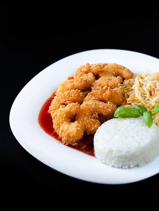 Krewetki w cieście z bambusem