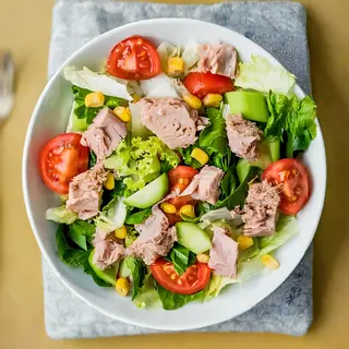Salata s tunjevinom