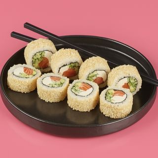 Філадельфія з лососем в кунжуті (245 г)