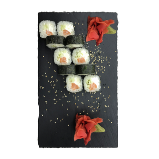 Футомакі з лососем