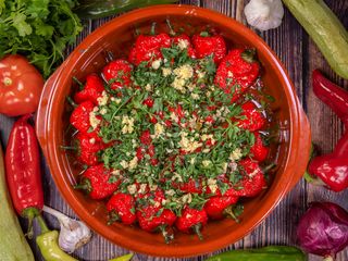 Салата Печени червени чушки (0.350г)