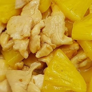 Pollo Con Piña Natural