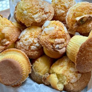 Magdalena pequeña de pasas y nueces