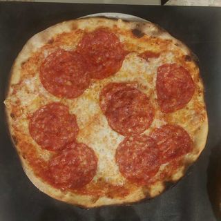 Salamino e scaglie di grana