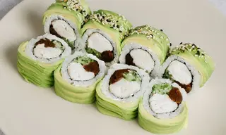 Uramaki dorada pieczona -8 szt-