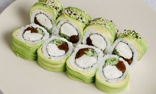 Uramaki dorada pieczona -8 szt-