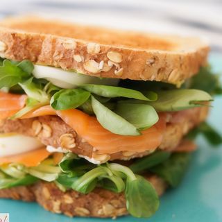 Sándwich De Salmón