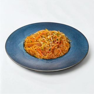 Spaghetti di Soia con Salsa Piccante