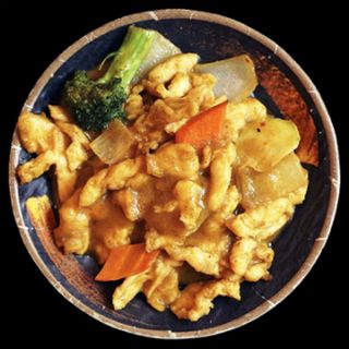 51.  Pollo Al Curry (Ración)