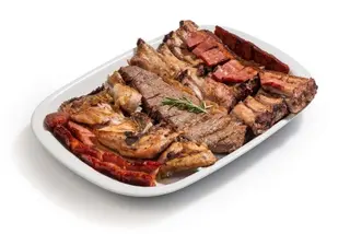 Churrasco Misto com Batata e Arroz