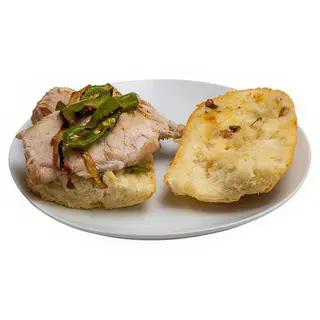 Tosta de lomo y queso cabra