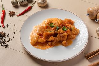 Курица в кисло-сладком соусе (300гр)