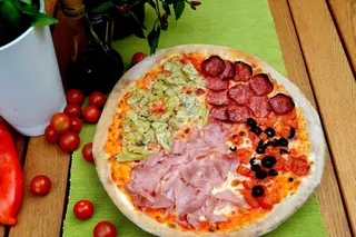 Pizza 4 Stagioni