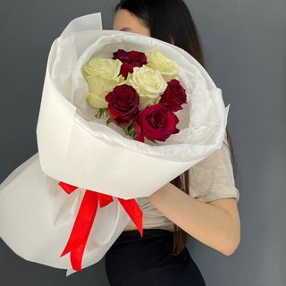 Букет «Мондіаль (3) та Родос (4) »