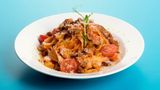 Фетучини с телятиной и овощами