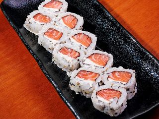 Salmão Especial Uramaki