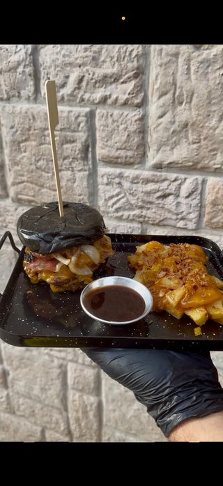 Smash burger casero con cheddar