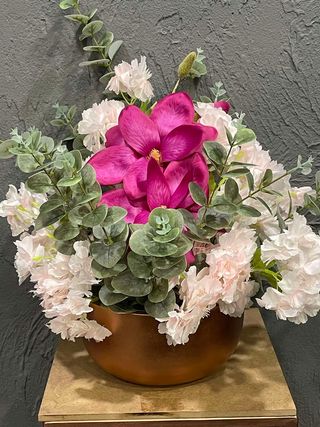 Mix sa ručno rađenom saksijom