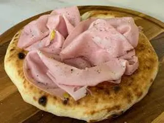 A ruoto mortadella