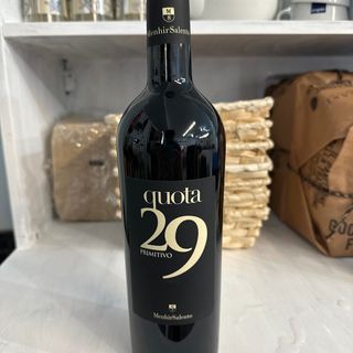 Vino tinto primitivo Quota 29