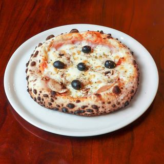 Pizza Capricciosa 32 cm + coca cola 0.33ml - akcija