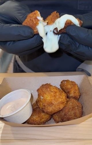 Jalapeño Cheese Balls