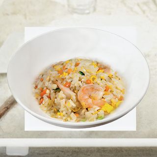 84 Riso saltato con gamberetti