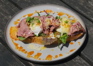 Melt cu Roastbeef