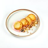 Сирники з ягідним соусом (200г)