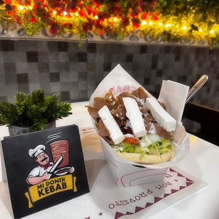 Kebab Mixto Con Queso