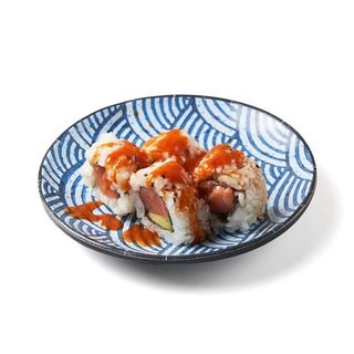 94 - Salmón y aguacate con salsa picante