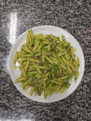 PENNA PISELLI E GUANCIALE DI SUINO