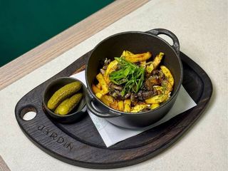 Картопля смажена з грибами (200/30g)