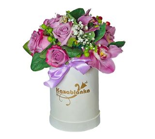 Lila ruže, orhideje, gipsofila, hiperikum i šamalacijum (RUK 028)