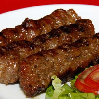 Meniu mititei 3 buc cu cartofi prăjiți 