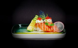 A044 - Nigiri sake ikura 2 pezzi