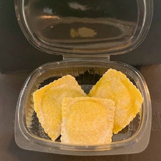 Ravioloni Ricotta e Spinaci (1 porzione circa 160 gr)