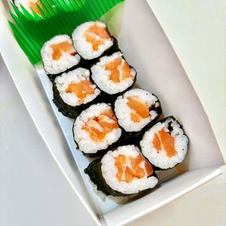 Hosomaki salmone