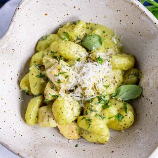 Gnocchi Al Pesto (450 G.)