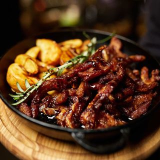 Свинячі вушка (200/100г)