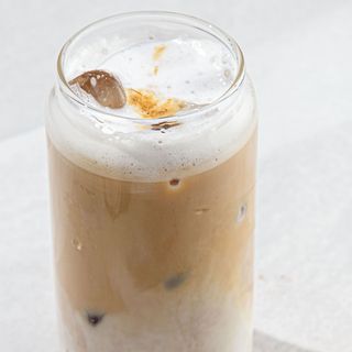 Айс капучино на миндальном молоке 