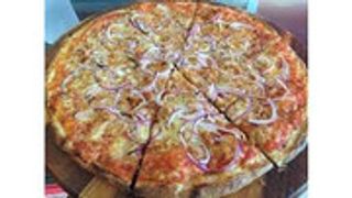 Pizza tonno e cipolla