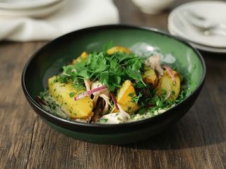 Картопля з індичкою пастрамі (350g)