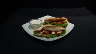 Sendvič pohovana piletina