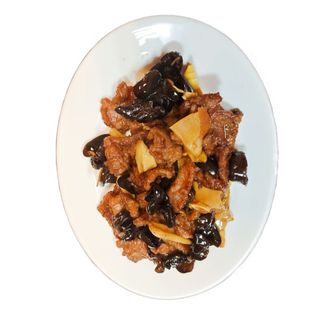 72 Телешко с гъби Муар и бамбук