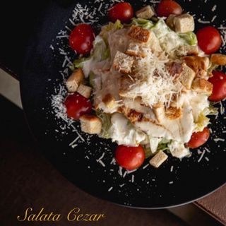Salata Caesar