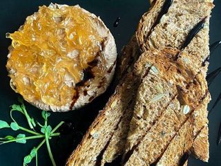 Паштет з курячої печінки з цибулевим конфітюром (250g)